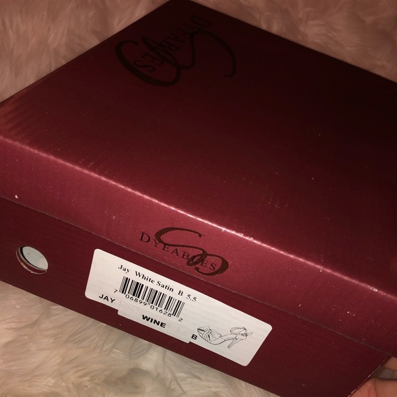 Jay Dyeable Platform Peep Toe Pump - Picture 5 of 5